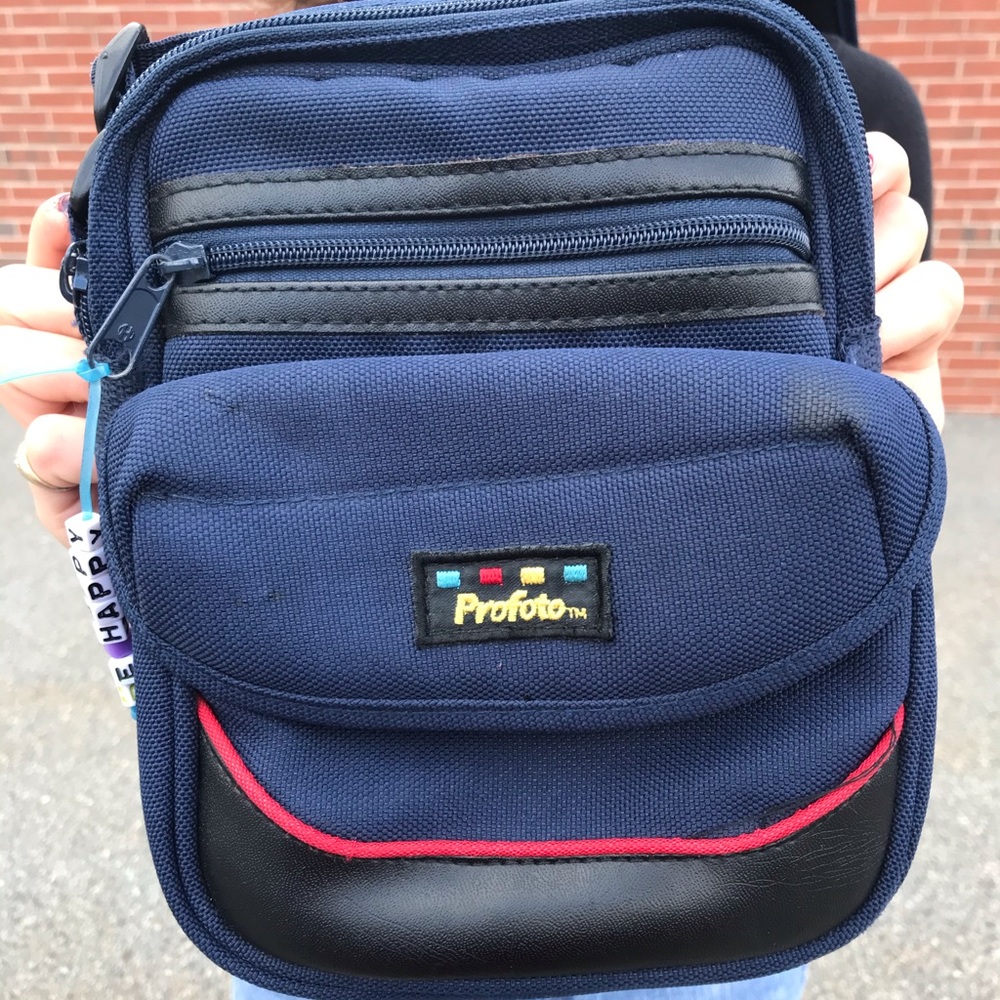 Profoto cross body bag